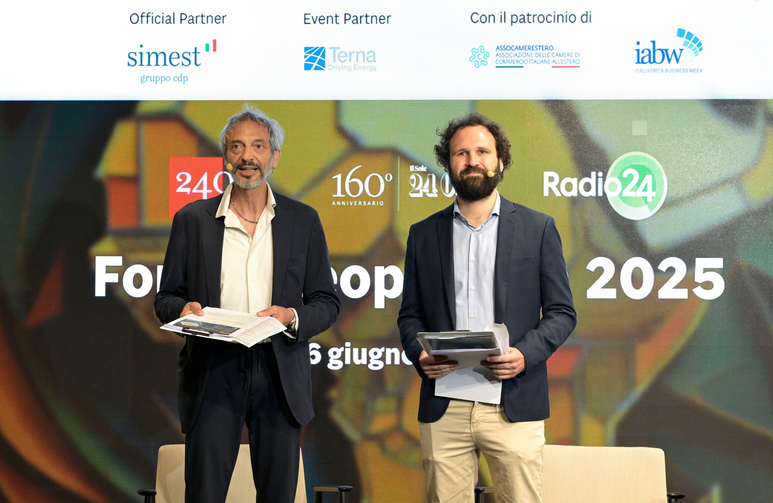 Foto 1 di 22, apre immagine ingrandita