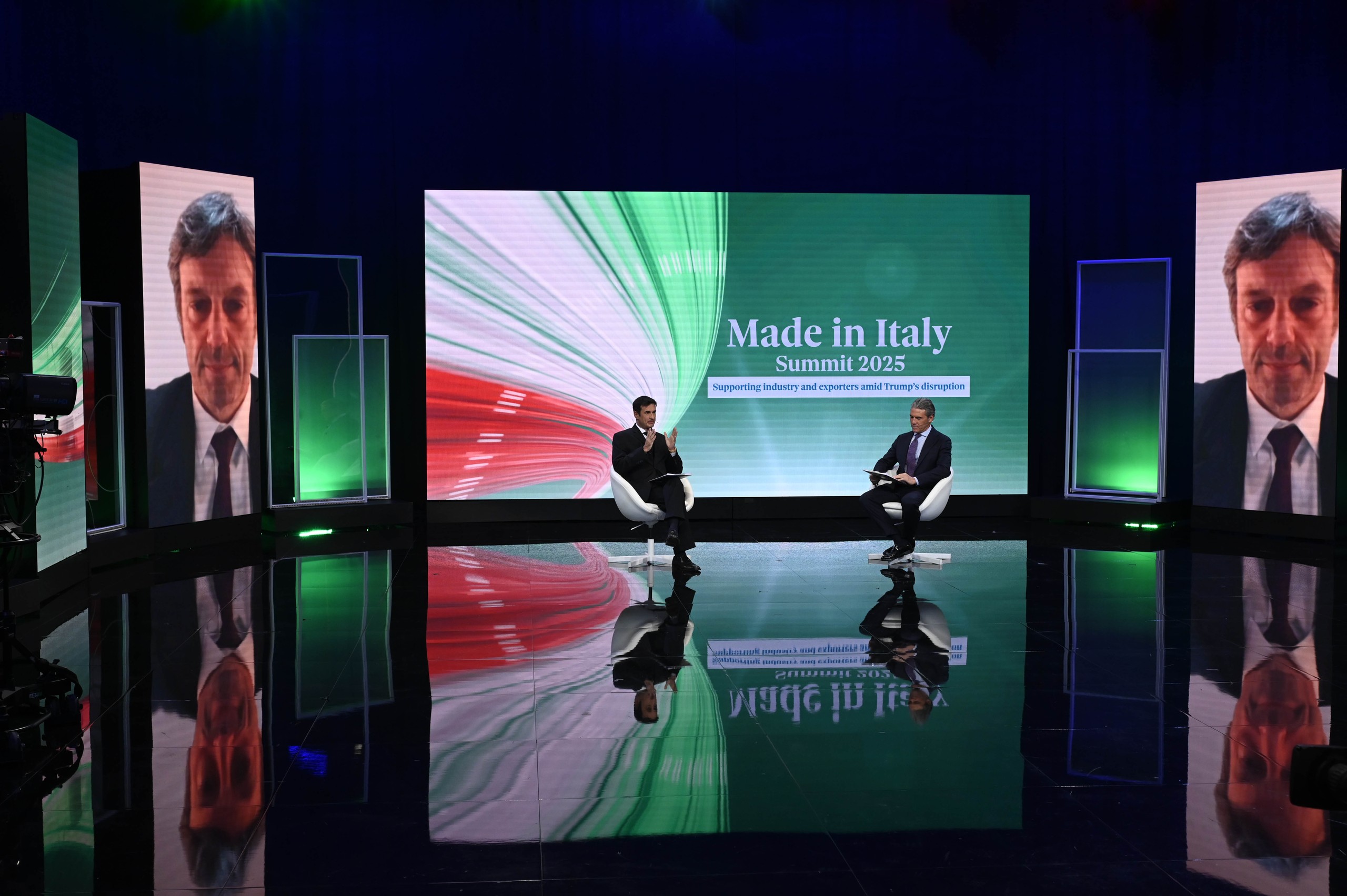 Foto 1 di 30, apre immagine ingrandita