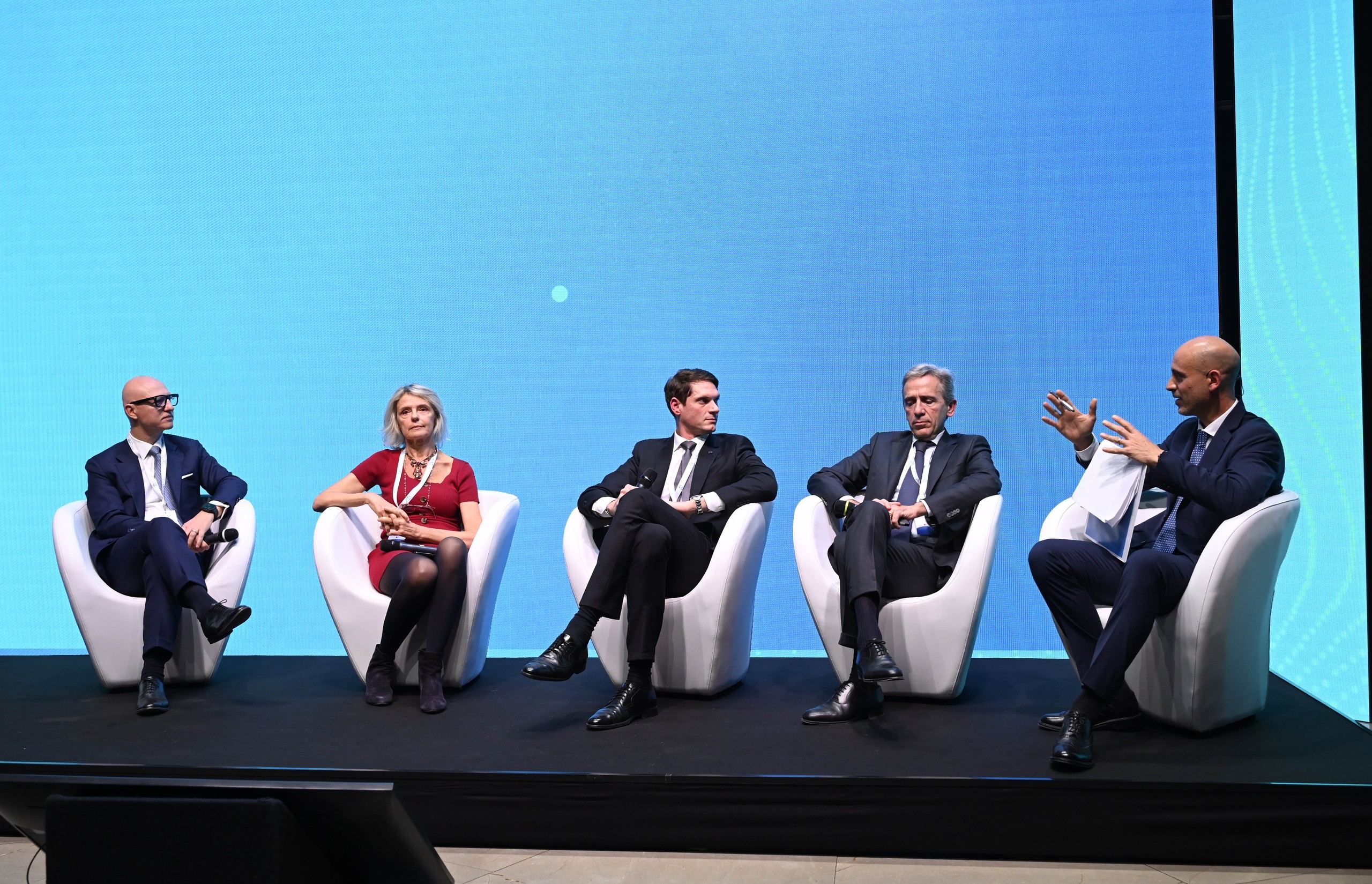 Foto 1 di 32, apre immagine ingrandita